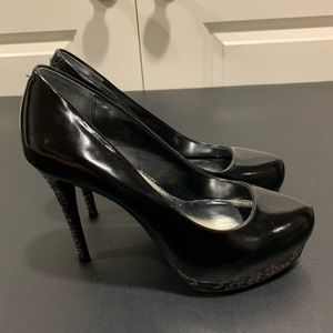 Simply Vera-Vera Wang black platform heels